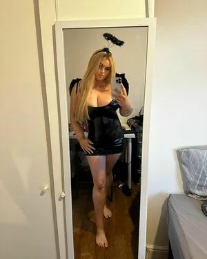 Hollyevansx OnlyFans Leaked Free Thumbnail Picture - #A8NpDkop3W