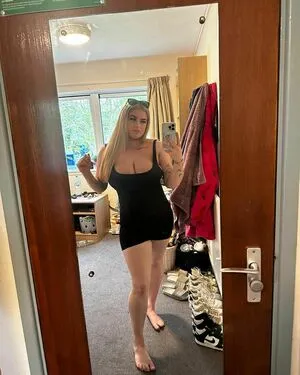 Hollyevansx OnlyFans Leaked Free Thumbnail Picture - #R7FMyJyg5x