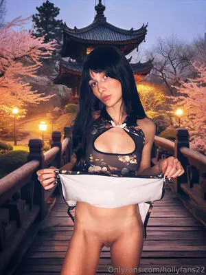 Hollyfans22 OnlyFans Leaked Free Thumbnail Picture - #CxDawbzWin