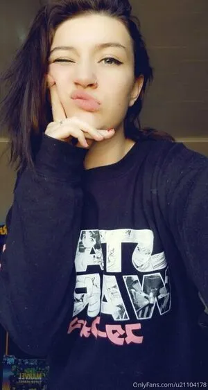 Hollygraileonline OnlyFans Leaked Free Thumbnail Picture - #9vmi1pf0Wa