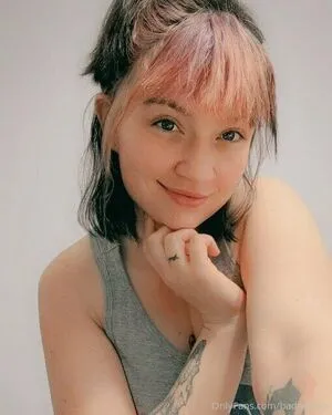 Hollygraileonline OnlyFans Leaked Free Thumbnail Picture - #OFJVJUzubk
