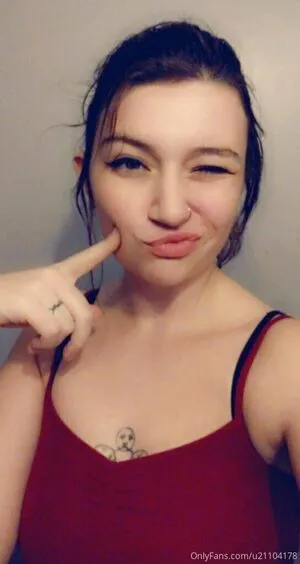 Hollygraileonline OnlyFans Leaked Free Thumbnail Picture - #Zqmi1sxjOn
