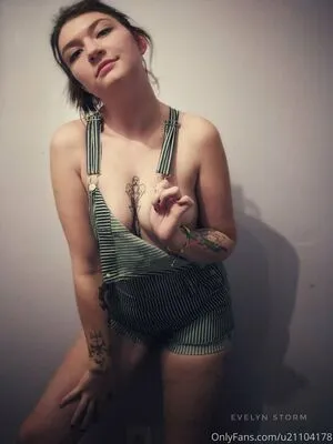 Hollygraileonline OnlyFans Leaked Free Thumbnail Picture - #f6DUShc7zR
