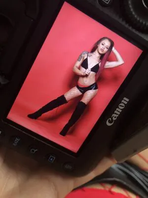 Hollyhendrix OnlyFans Leaked Free Thumbnail Picture - #cHEwoADGp8