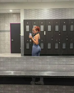 Hollyliangg OnlyFans Leaked Free Thumbnail Picture - #6CloJovkQh