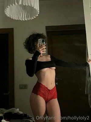 Hollyloly2 OnlyFans Leaked Free Thumbnail Picture - #8308TEU9XD