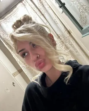 Hollynbanks OnlyFans Leaked Free Thumbnail Picture - #yj4aCkq1P2