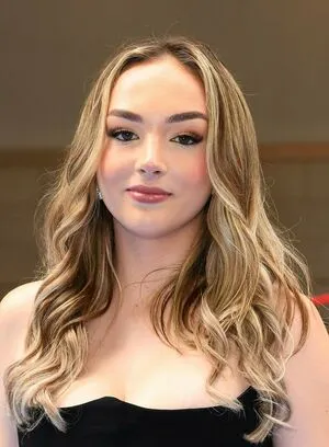 Hollyoaks OnlyFans Leaked Free Thumbnail Picture - #selh855mIC