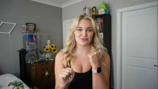 Hollyonfilm OnlyFans Leaked Free Thumbnail Picture - #BmLaIz830s