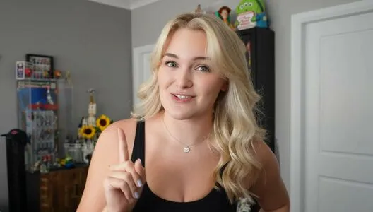 Hollyonfilm OnlyFans Leaked Free Thumbnail Picture - #vZCfiZ5v4L