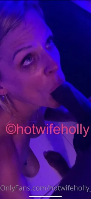 Hollyqosfreepage OnlyFans Leaked Free Thumbnail Picture - #8lFJZYEZLP