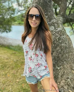 Hollyraefree OnlyFans Leaked Free Thumbnail Picture - #VKsbnEtbbh