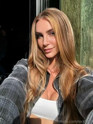 Hollyroxx OnlyFans Leaked Free Thumbnail Picture - #32Ypu4hGXQ