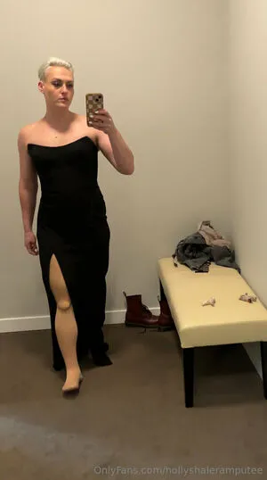 Hollyshaleramputee OnlyFans Leaked Free Thumbnail Picture - #PoFeK7lEPL