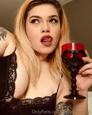 Hollyxx OnlyFans Leaked Free Thumbnail Picture - #3cRwC8zdWi