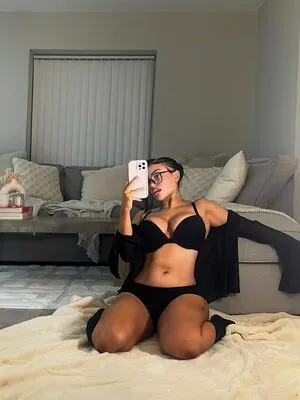 Hollyydollyy OnlyFans Leaked Free Thumbnail Picture - #RFAPkpYOSV