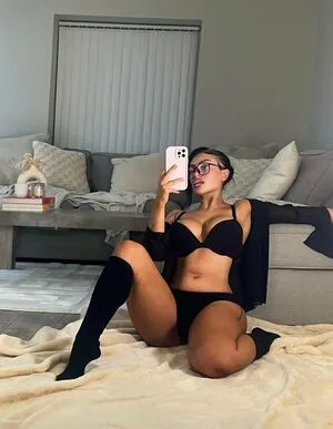 Hollyydollyy OnlyFans Leaked Free Thumbnail Picture - #aJ1f9o6ZL5