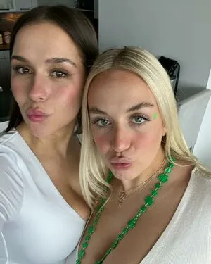 Hollyyoupa OnlyFans Leaked Free Thumbnail Picture - #OusREL5qZs