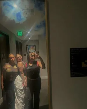 Hollyyoupa OnlyFans Leaked Free Thumbnail Picture - #WYpC5oEDfK