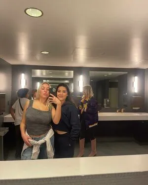 Hollyyoupa OnlyFans Leaked Free Thumbnail Picture - #ge4P43PS5g