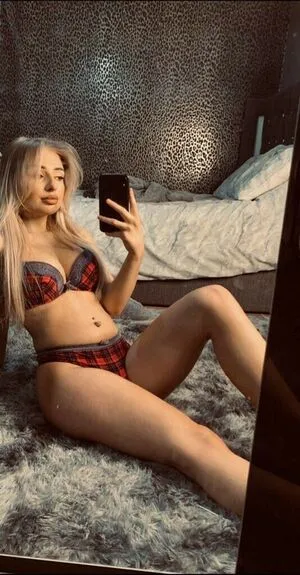 Hollyyyy Xoxo OnlyFans Leaked Free Thumbnail Picture - #d29FgAiDm8