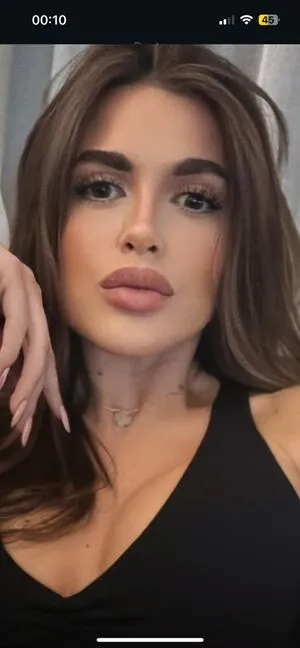 Holy Grails OnlyFans Leaked Free Thumbnail Picture - #Q65DigR35X