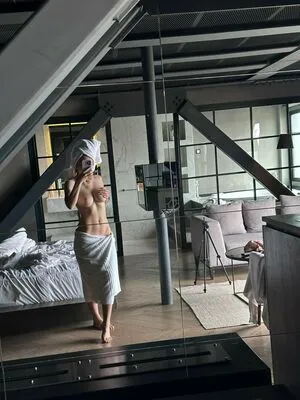 Holylolly OnlyFans Leaked Free Thumbnail Picture - #w73w2ONx1S