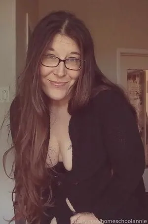 Homeschoolannie OnlyFans Leaked Free Thumbnail Picture - #M8DTUmpRvN