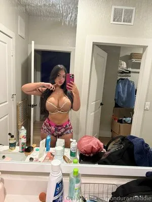 Honduranbaddie OnlyFans Leaked Free Thumbnail Picture - #IDpFs65XVq