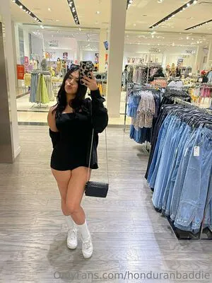 Honduranbaddie OnlyFans Leaked Free Thumbnail Picture - #DigUkPXgSw
