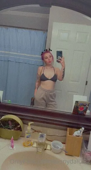 Honeeybee22 OnlyFans Leaked Free Thumbnail Picture - #EHen3ly2QX