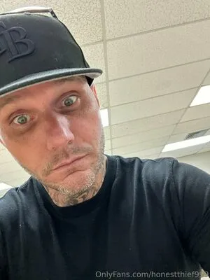 Honestthief999 OnlyFans Leaked Free Thumbnail Picture - #NYskty6Fh9