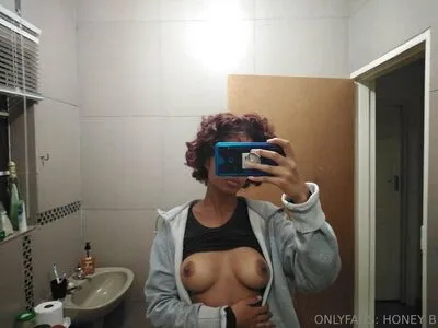 Honey B OnlyFans Leaked Free Thumbnail Picture - #0GXwpq2GQO