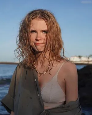 Honey Hannii OnlyFans Leaked Free Thumbnail Picture - #0ofQe9xh6b