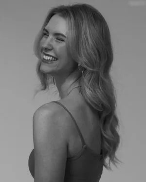 Honey Hannii OnlyFans Leaked Free Thumbnail Picture - #1Br4vFAlma