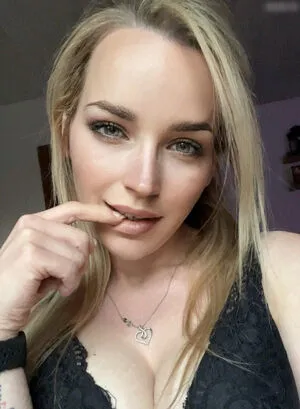 Honey OnlyFans Leaked Free Thumbnail Picture - #96t4QkN34q