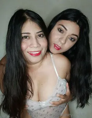 Honeyanddolly OnlyFans Leaked Free Thumbnail Picture - #HZ4FskgHis