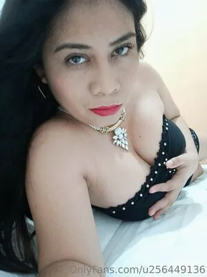 Honeyanddolly OnlyFans Leaked Free Thumbnail Picture - #gy1sZ3dan2