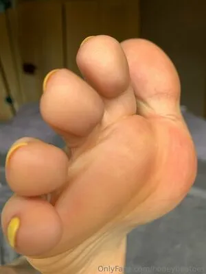 Honeybeatoes OnlyFans Leaked Free Thumbnail Picture - #AOwXsxlvDI