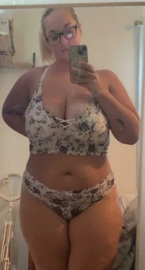 Honeybeeharlow OnlyFans Leaked Free Thumbnail Picture - #EyrY3ANxmz