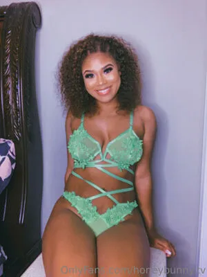 Honeybunny Tv OnlyFans Leaked Free Thumbnail Picture - #29eOD1C1j4