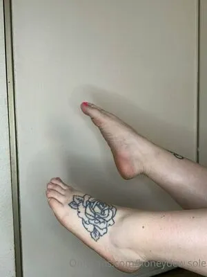 Honeydew Sole OnlyFans Leaked Free Thumbnail Picture - #XKqFMf3QEm