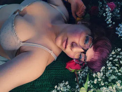 Honeyedtoesies OnlyFans Leaked Free Thumbnail Picture - #LmyUUuN0xZ