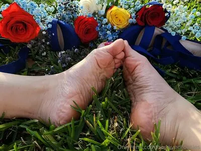 Honeyedtoesies OnlyFans Leaked Free Thumbnail Picture - #imklrgBc2P