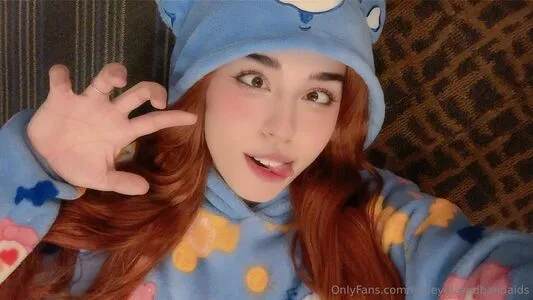 Honeyglazedbandaids OnlyFans Leaked Free Thumbnail Picture - #11s9TrZWm9
