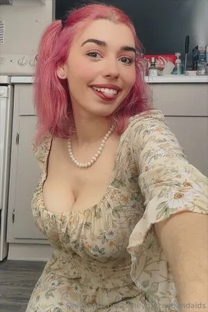 Honeyglazedbandaids OnlyFans Leaked Free Thumbnail Picture - #Lz2LkCeOOo