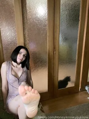 Honeyiknowyouknow OnlyFans Leaked Free Thumbnail Picture - #TNeIV2Kxan