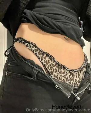 Honeylovedk Free OnlyFans Leaked Free Thumbnail Picture - #6d0Lv81kHi