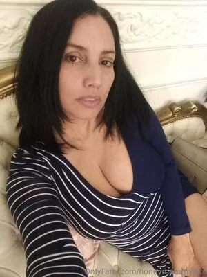 Honeymommyxxx OnlyFans Leaked Free Thumbnail Picture - #Dd9Okc581K