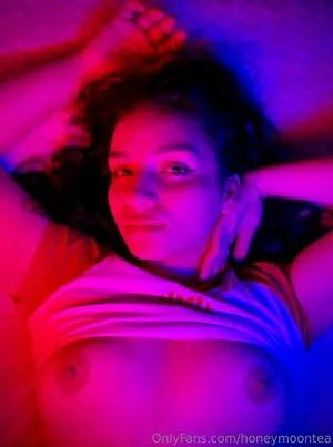 Honeymoontea OnlyFans Leaked Free Thumbnail Picture - #DRWXmH7eAd